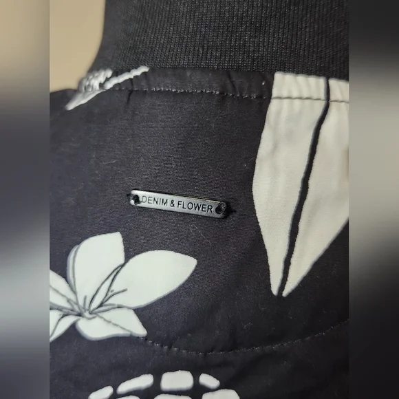 Denim And Flower Ricky Singh Black/White Floral Bomber Jacket. Size S. NWT - Picture 3 of 13